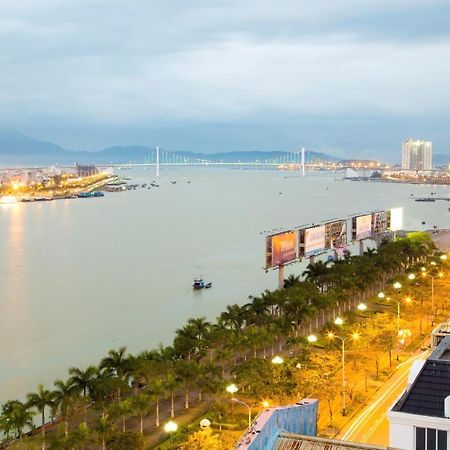 Capital O 1200 Salem Riverside Hotel Đà Nẵng Extérieur photo